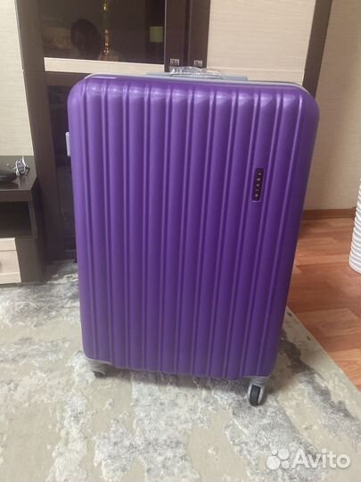 Новый чемодан