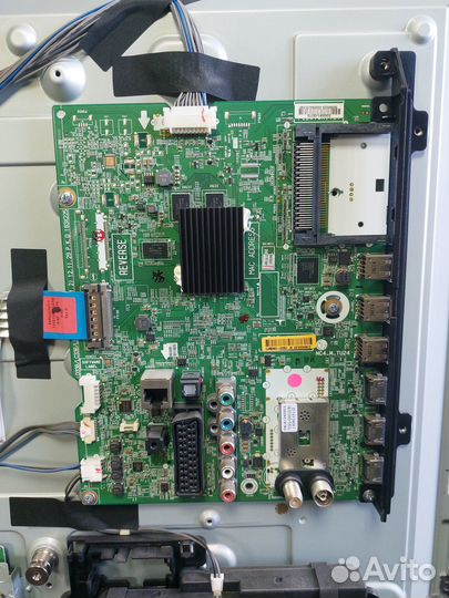 Телевизор LG 32LN570V (Разбор)(По запчастям)