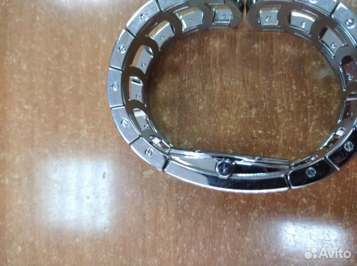 Часы женские оригинал новые