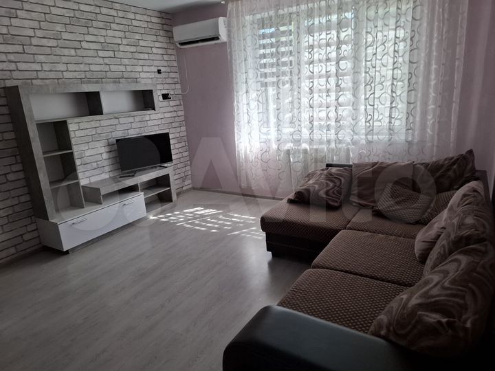 1-к. квартира, 42 м², 2/17 эт.