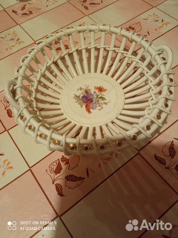 Ваза для фруктов, плетёный фаянс