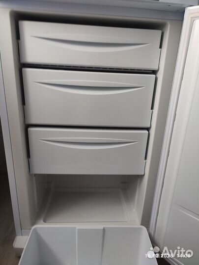 Морозильная камера indesit