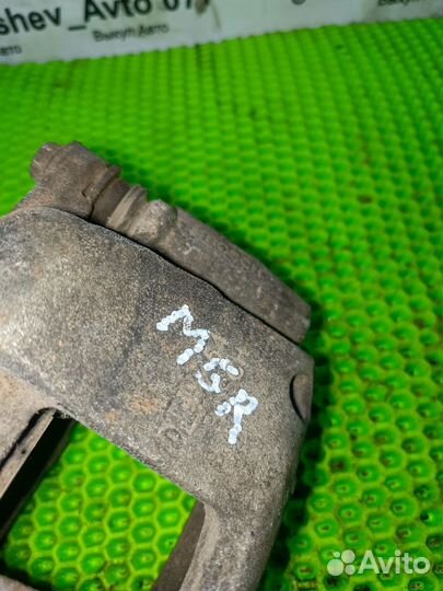 Суппорт передний левый geely emgrand ec7