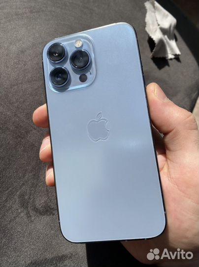 Установка антигравийной пленки на телефоны