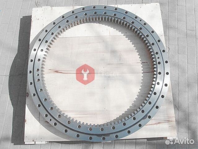 Опорно-поворотный круг JCB JS145 JNB0160