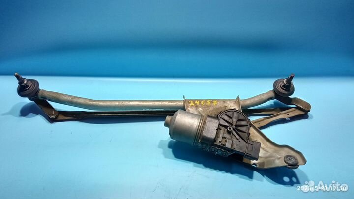 Трапеция стеклоочистителей для Renault Logan