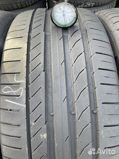 Continental ContiSportContact 5 ContiSeal 235/45 R18