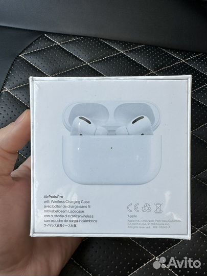 Наушники AirPods Pro