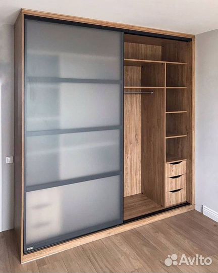 Встроенный шкаф-купе