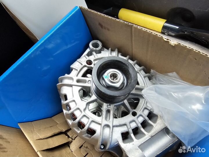 Генератор Krauf ALV3037RN