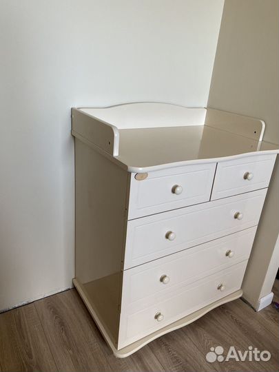 Детская кроватка и комод красная звезда елисей