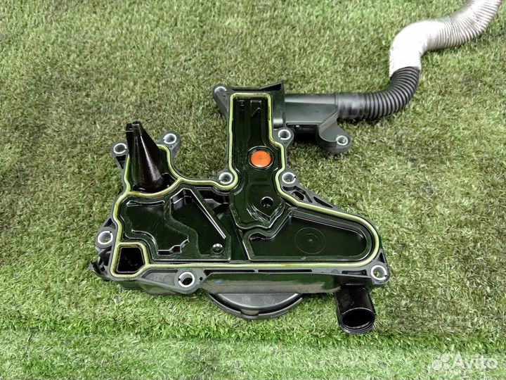 Маслоотделитель Audi A4 B8