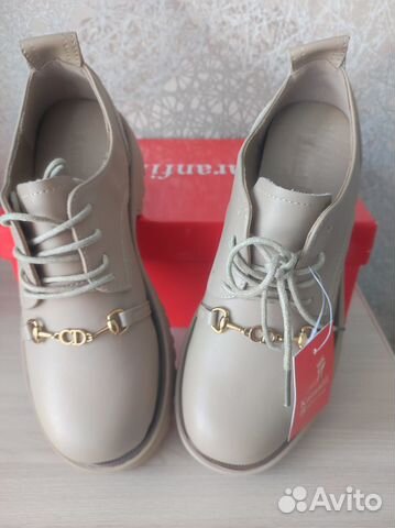 Новые ботинки