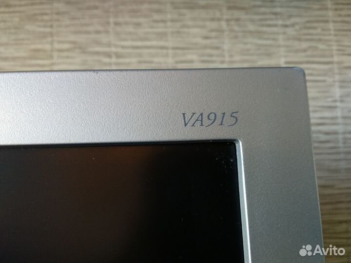 Монитор Viewsonic VA915 (19