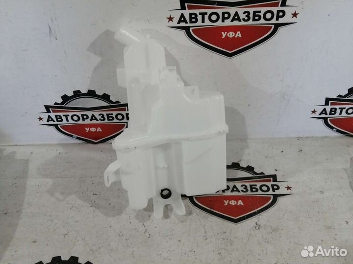 Бачок омывателя под омыв фар toyota rav4 50 19-22