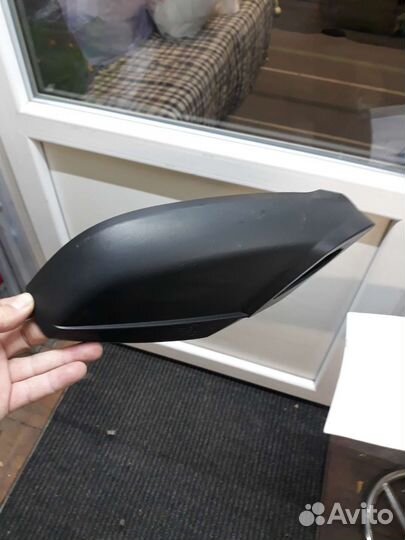 2015-19 Ку7 накладка зеркала правого Q7