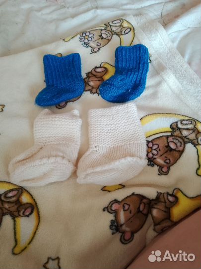 Носочки детские вязаные