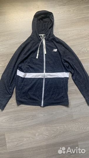 Кофта с капюшоном мужская new balance
