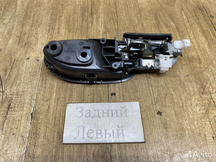Ручка двери задняя левая внутренняя Honda Civic 4D