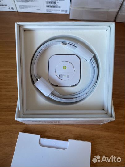 Наушники Apple AirPods Pro