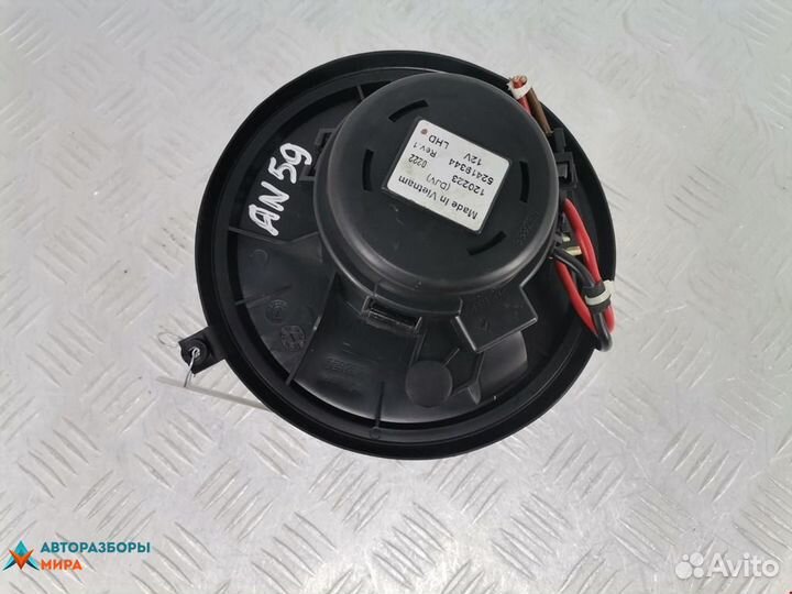 Моторчик печки Renault Laguna 2 2005 7701048753