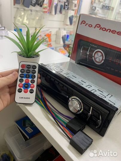 Магнитола однодиновая (1 DIN) (новая)