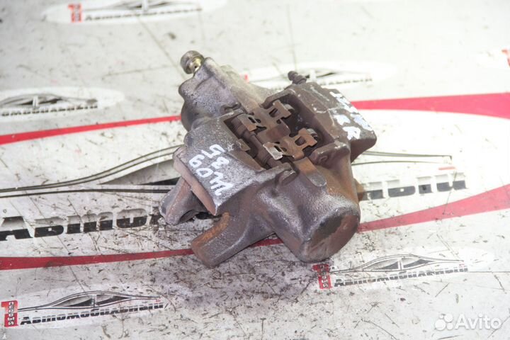 Суппорт зад лево c Toyota Crown JZS175 2JZ-FSE