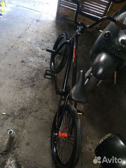 Трюковой велосипед bmx