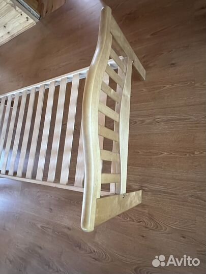 Детская кроватка 140x70 с матрасом