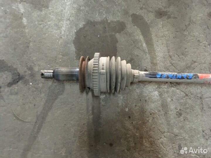 Полуось (привод) задний (Hyundai Santa Fe)