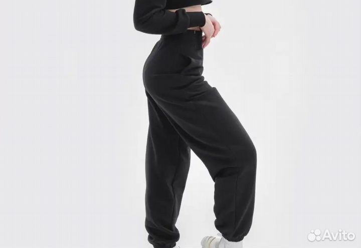 Спортивные штаны