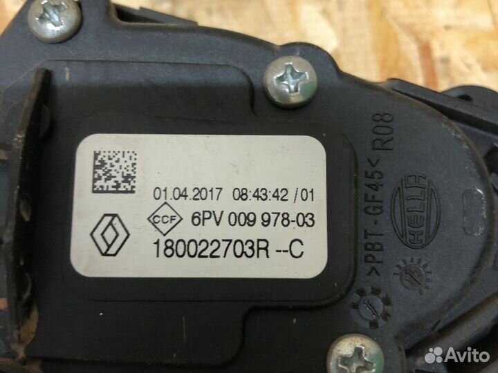 Педаль газа Renault Logan 2 Рено Логан2014