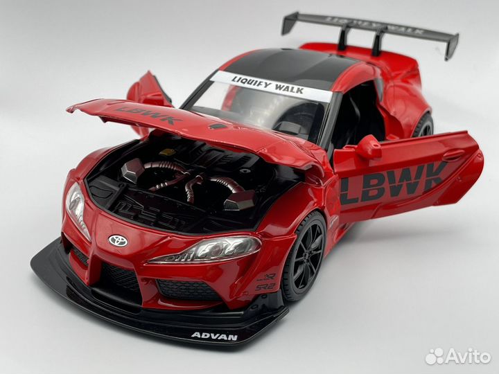 Коллекционная модель Toyota Supra металл 1:24