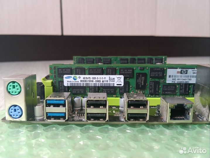 Материнская плата с процессором xeon и памятью