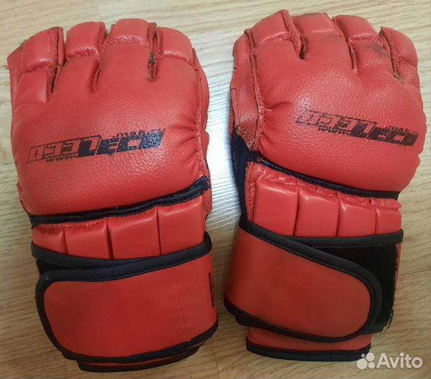 Боксерские перчатки 12 oz