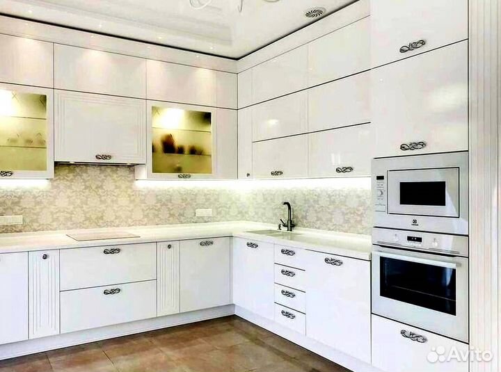 Кухонный гарнитур 