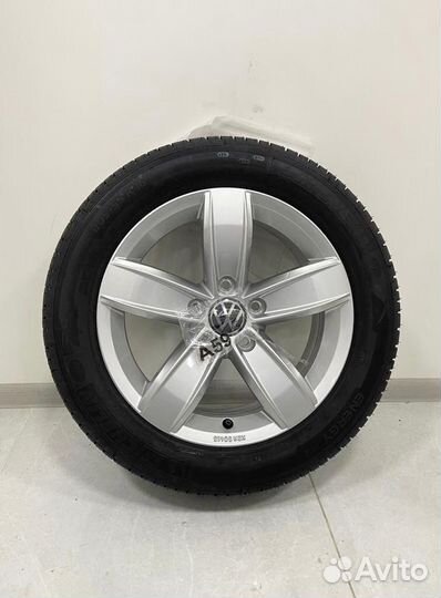 Новые Volkswagen Caddy 2022, Pirelli 205/60 R16