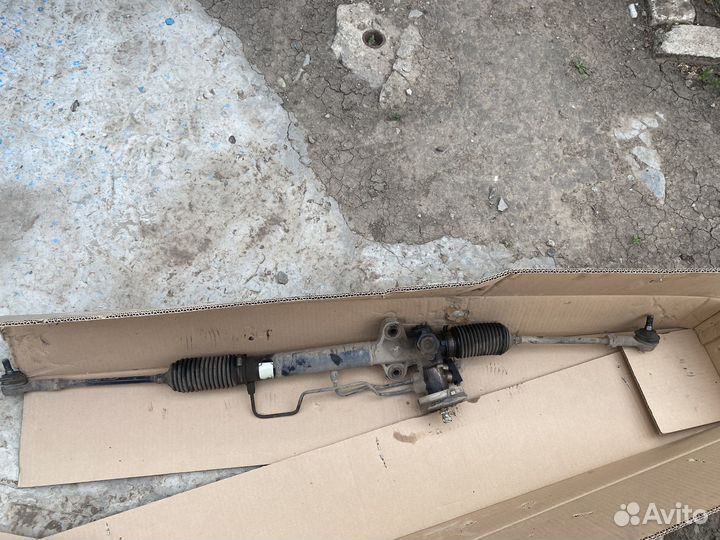 Рулевая рейка на акцент тагаз в сборе