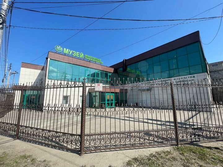 Здание 869 м² свободного назначения. 1-ая линия