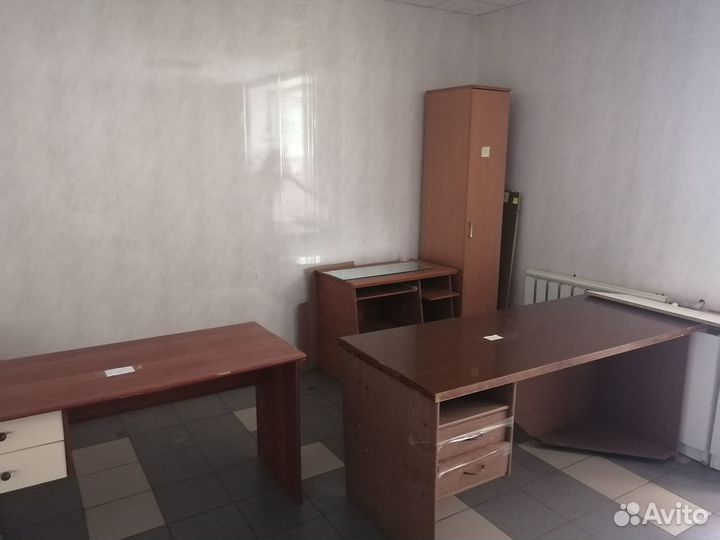 Мебель б/у для офиса в ассортименте