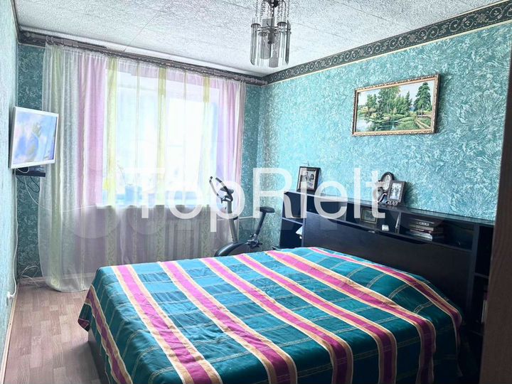 4-к. квартира, 79 м², 5/5 эт.