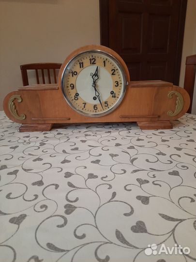 Часы четвертные