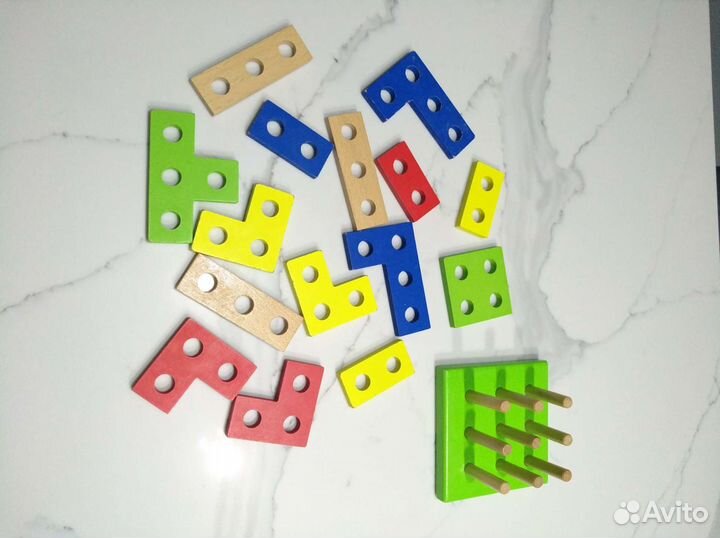 Развивающая деревянная игрушка для малышей