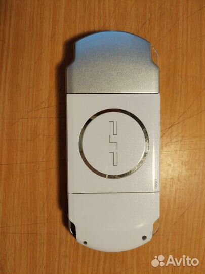 Sony PSP 3006 в редком цвете +8GB