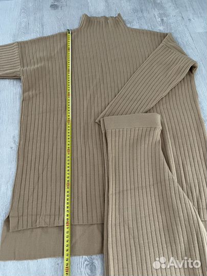 Женский костюм