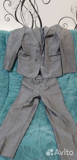 Школьный костюм