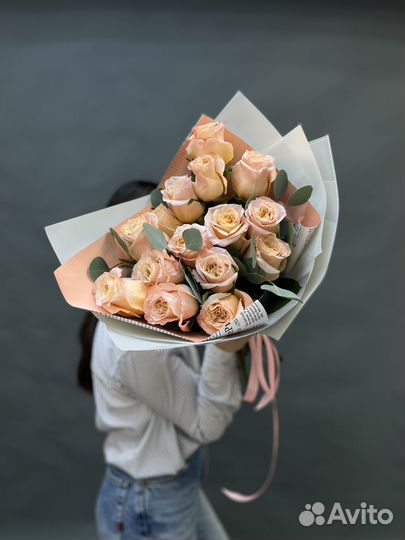 Букет роз в Новосибирске с доставкой