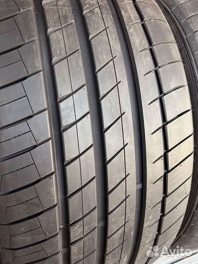 Kapsen RS26 Practical Max HP 265/45 R21 93Y