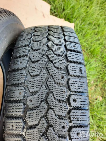 Yokohama IceGuard Stud IG65 195/65 R15 91Q