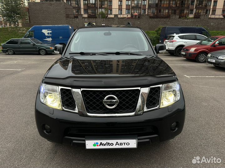 Nissan Pathfinder 2.5 AT, 2011, 264 000 км